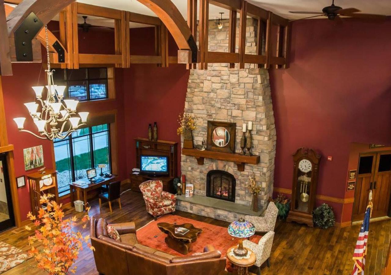 Timberlake Lodge Grand Rapids Luaran gambar