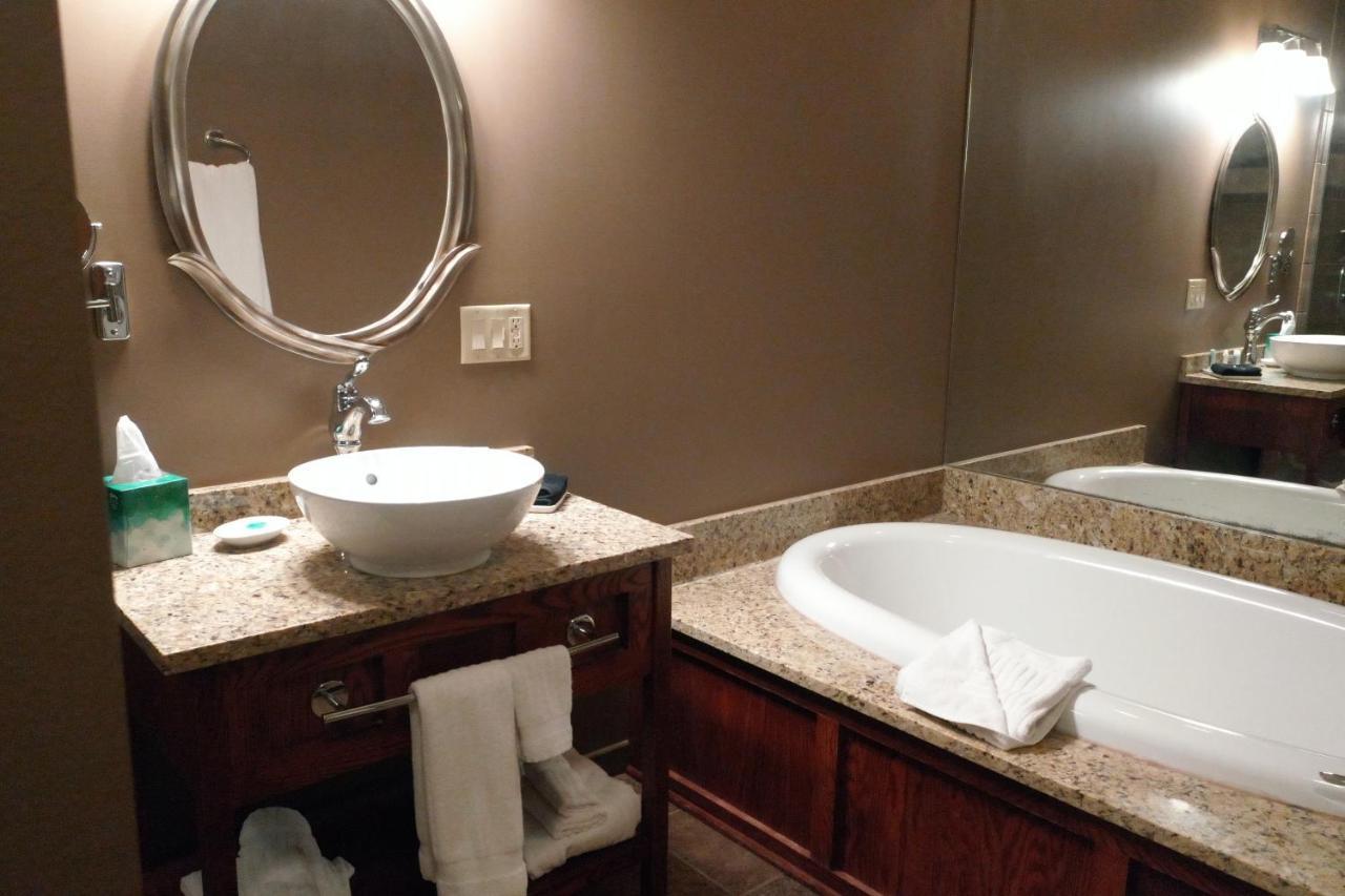 Timberlake Lodge Grand Rapids Luaran gambar